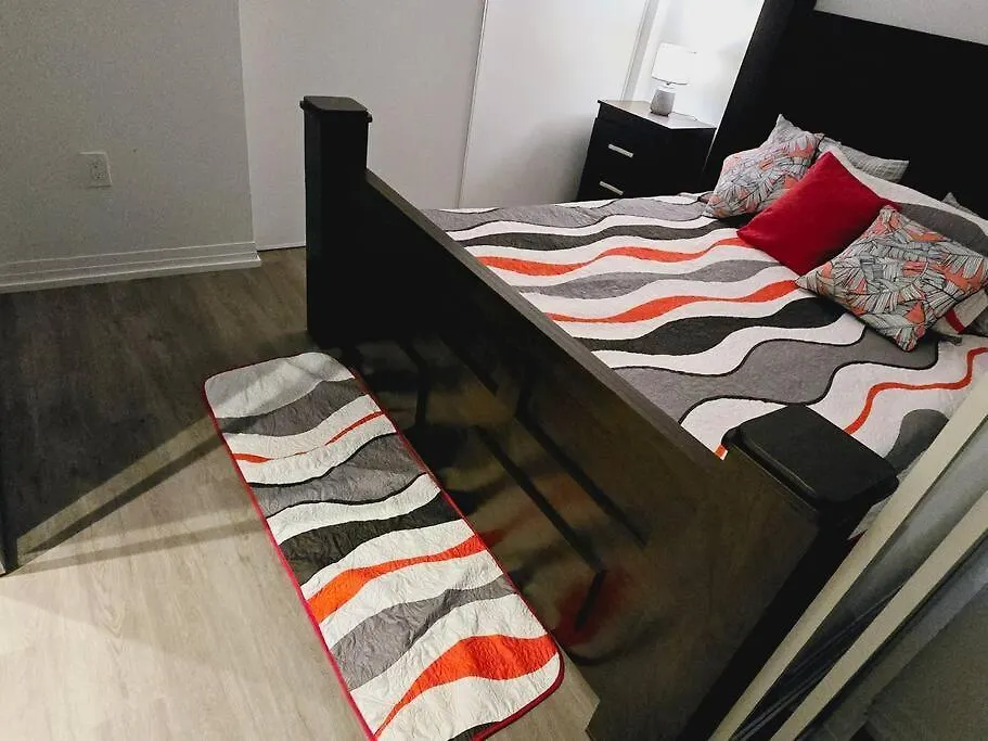 Stylish Luxe Apartment 1 Bedrom With Sofa Bed Toronto 0*,  Canada