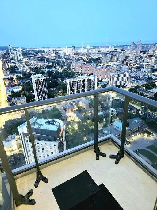 Stylish Luxe Apartment 1 Bedrom With Sofa Bed Toronto 0*,